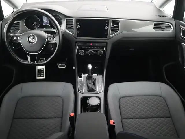 Volkswagen Golf Sportsvan view 20