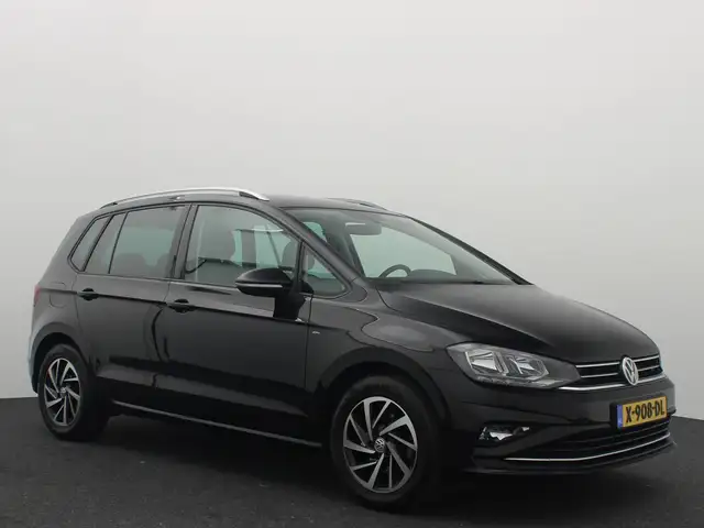 Volkswagen Golf Sportsvan view 18