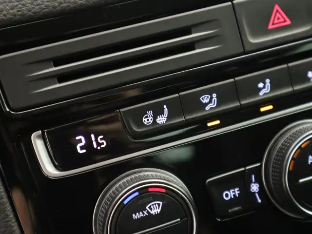 Volkswagen Golf Sportsvan view 15