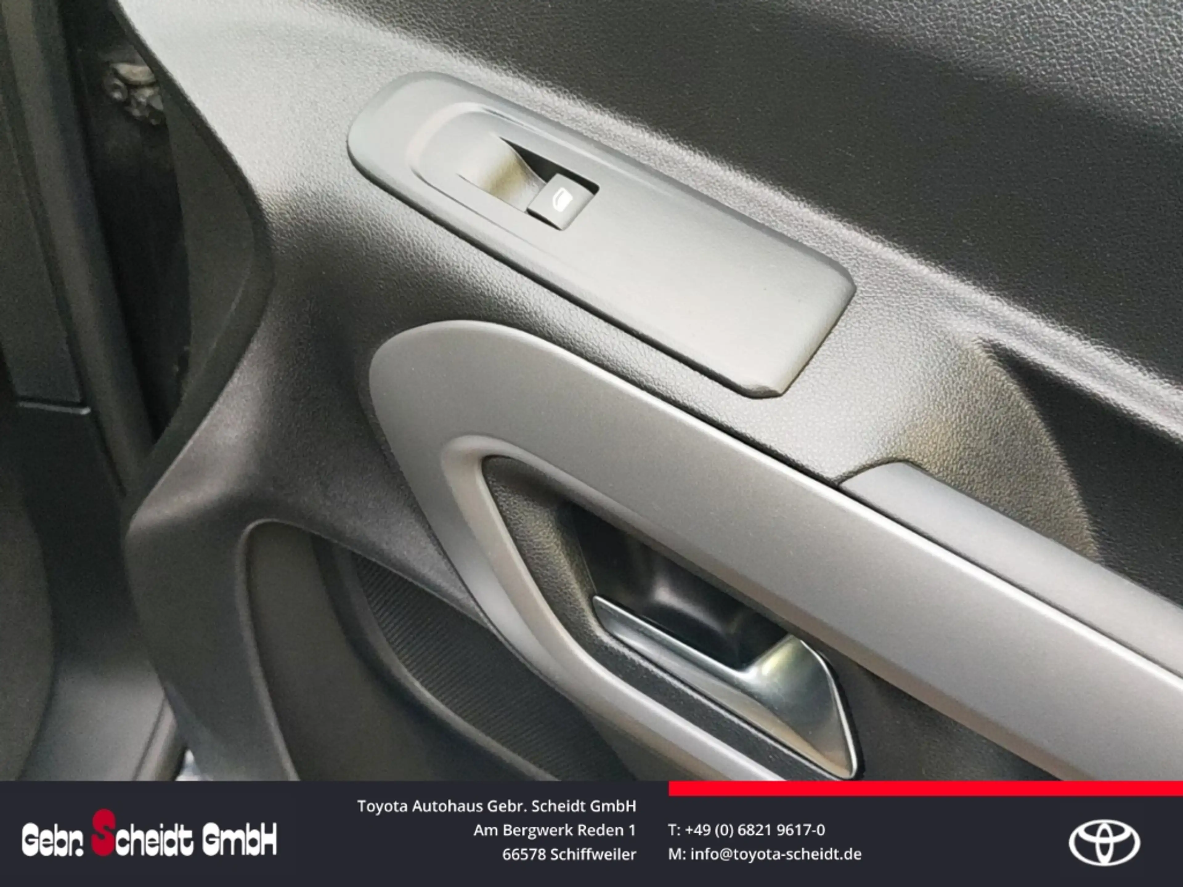 Toyota Proace City Verso L1 Team Deutschland 1.5 D-4D EU6d-T — photo 9