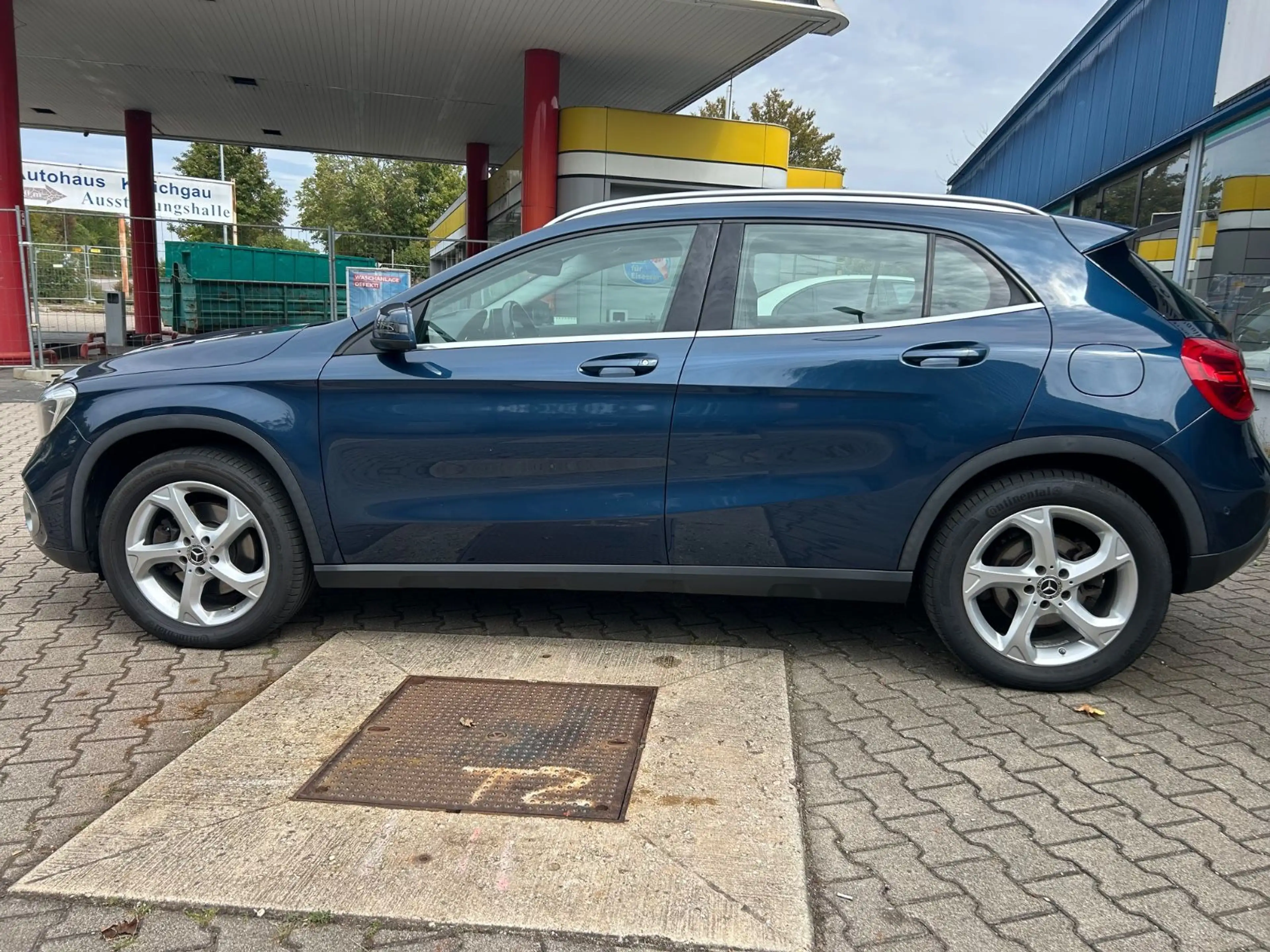 Mercedes-Benz GLA 220 4Matic Autom.Ahk Shz Pdc Kamera Garantie — photo 20