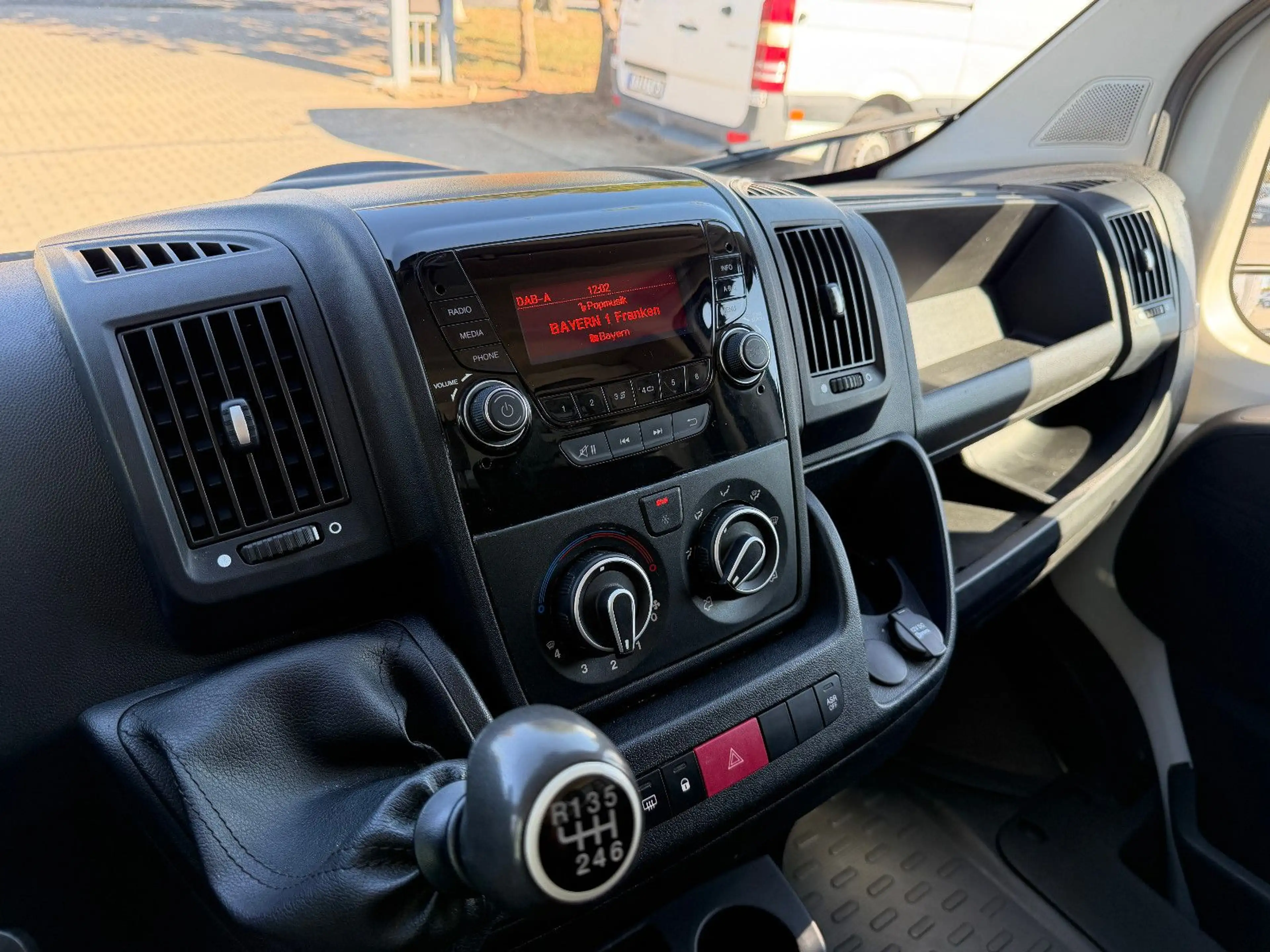 Opel Movano Plane Spriegel L4 MAXI/4-METER+KLIMA+DAB+ — photo 15