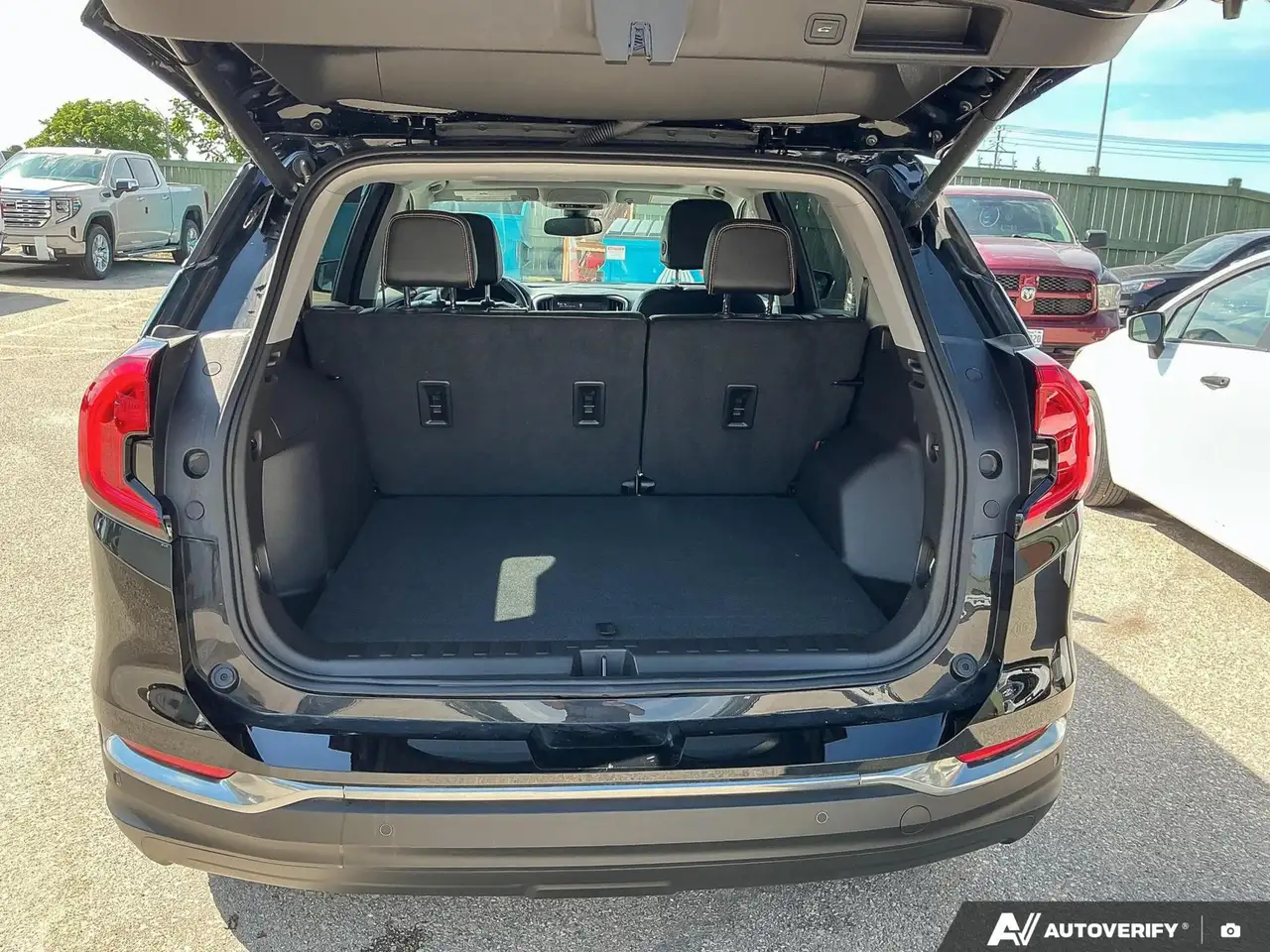 GMC Terrain снимка GMC Terrain