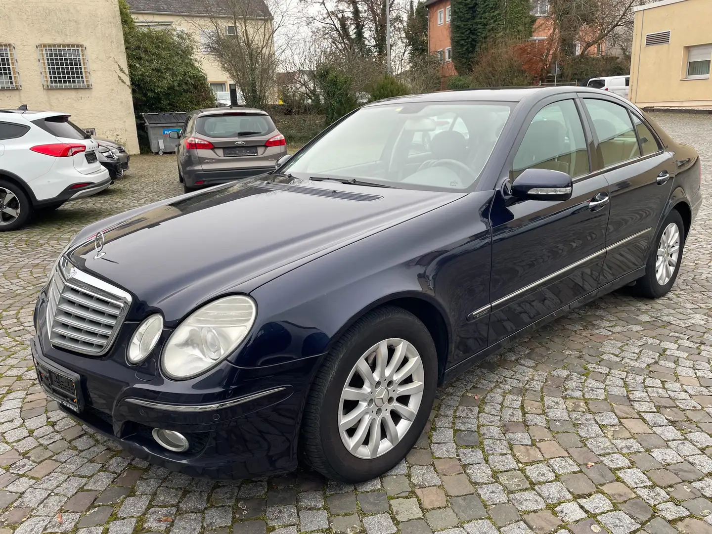 Mercedes-Benz E 320 CDI Elegance* Leder* Navi* Xenon Bleu - 1