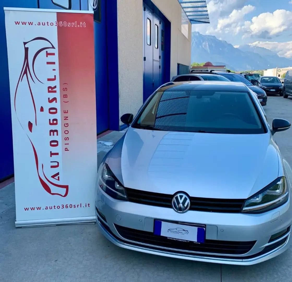 Volkswagen Golf 1.6 TDI 110 CV DSG 5p. Highline BlueMotion EURO 6B Argento - 1