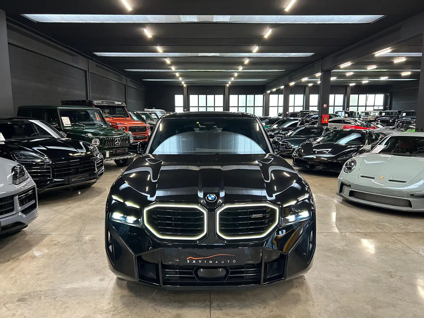 BMW XM 4.4 steptr. - NOLEGGIO con riscatto tedesco Noir - 2