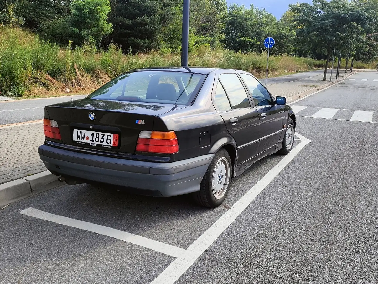 BMW 316 E36 berlina Noir - 2