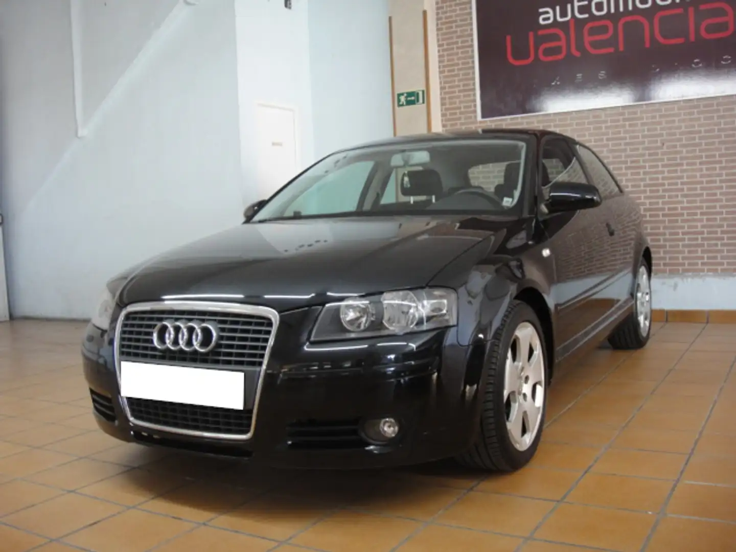 Audi A3 2.0TDI Ambition Noir - 1