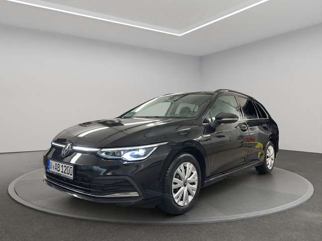 Volkswagen Golf Variant VIII Variant 2.0 TDI DSG Style LED+ AHK ACC