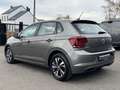 Volkswagen Polo 1.0i Comfortline / NAV / CARPLAY / AIRCO Grijs - thumbnail 2