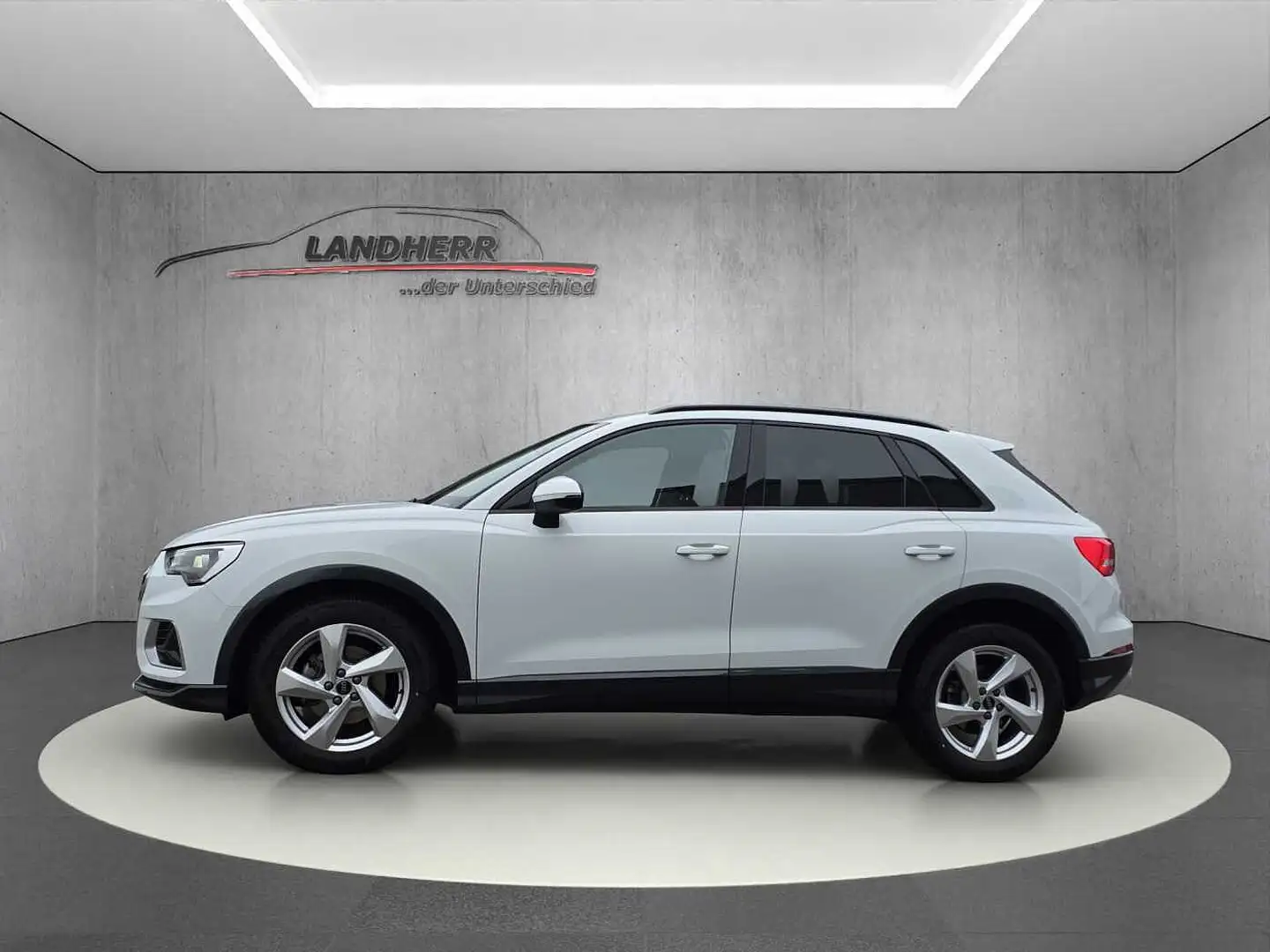Audi Q3 Advanced elektr. Heckklappe/SHZ/Navi Blanc - 2