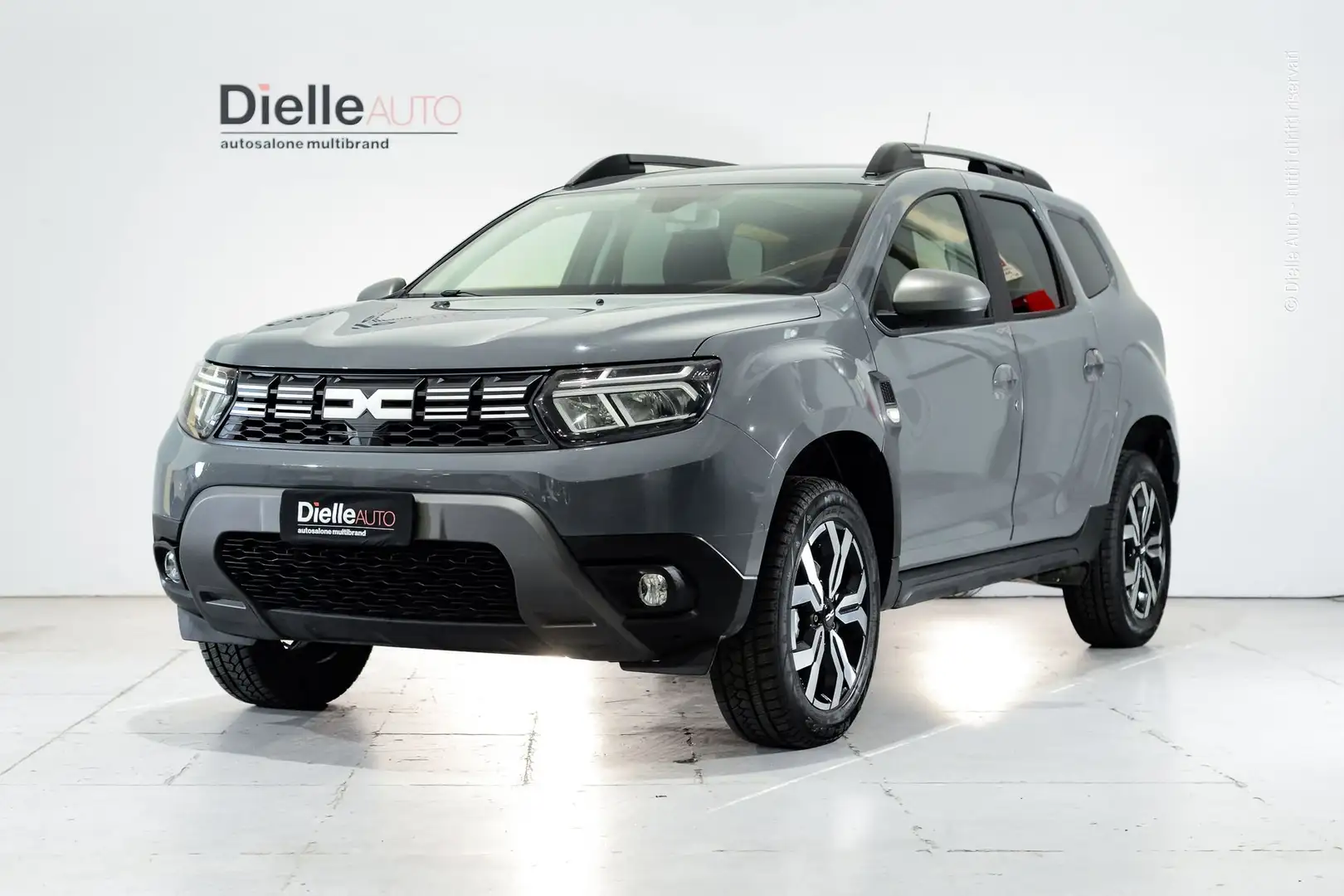 Dacia Duster Duster 1.0 TCe GPL 4x2 Journey 100CV Grigio - 1