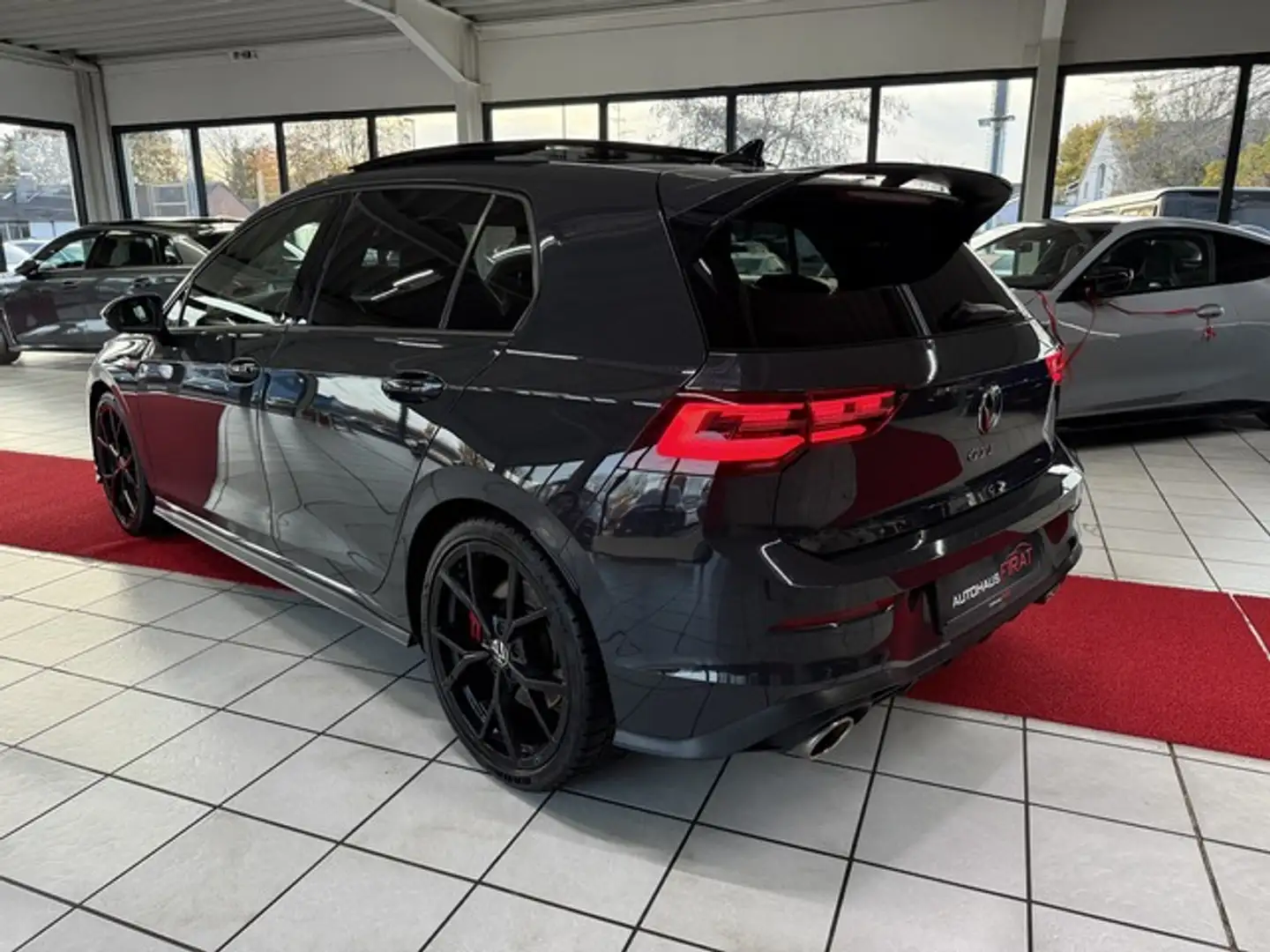 Volkswagen Golf GTI VIII Clubsport PanoramaSD Kamera+Alu+LED+(Apple Ca Grau - 2