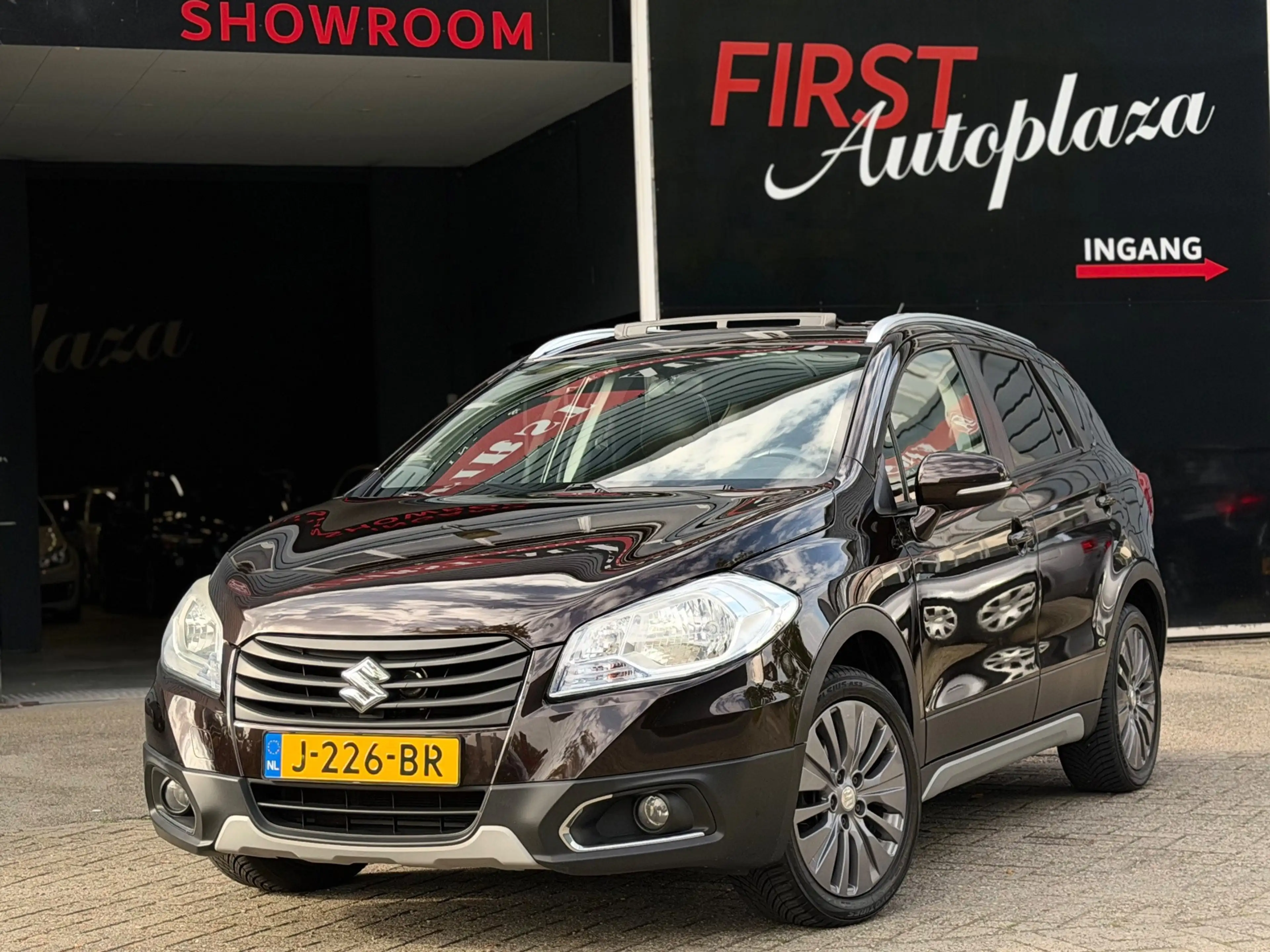 Suzuki SX4 S-Cross 1.6 Exclusive AUTOMAAT KEYLESS ENTRY-GO/PANO/PDC/C — photo 8