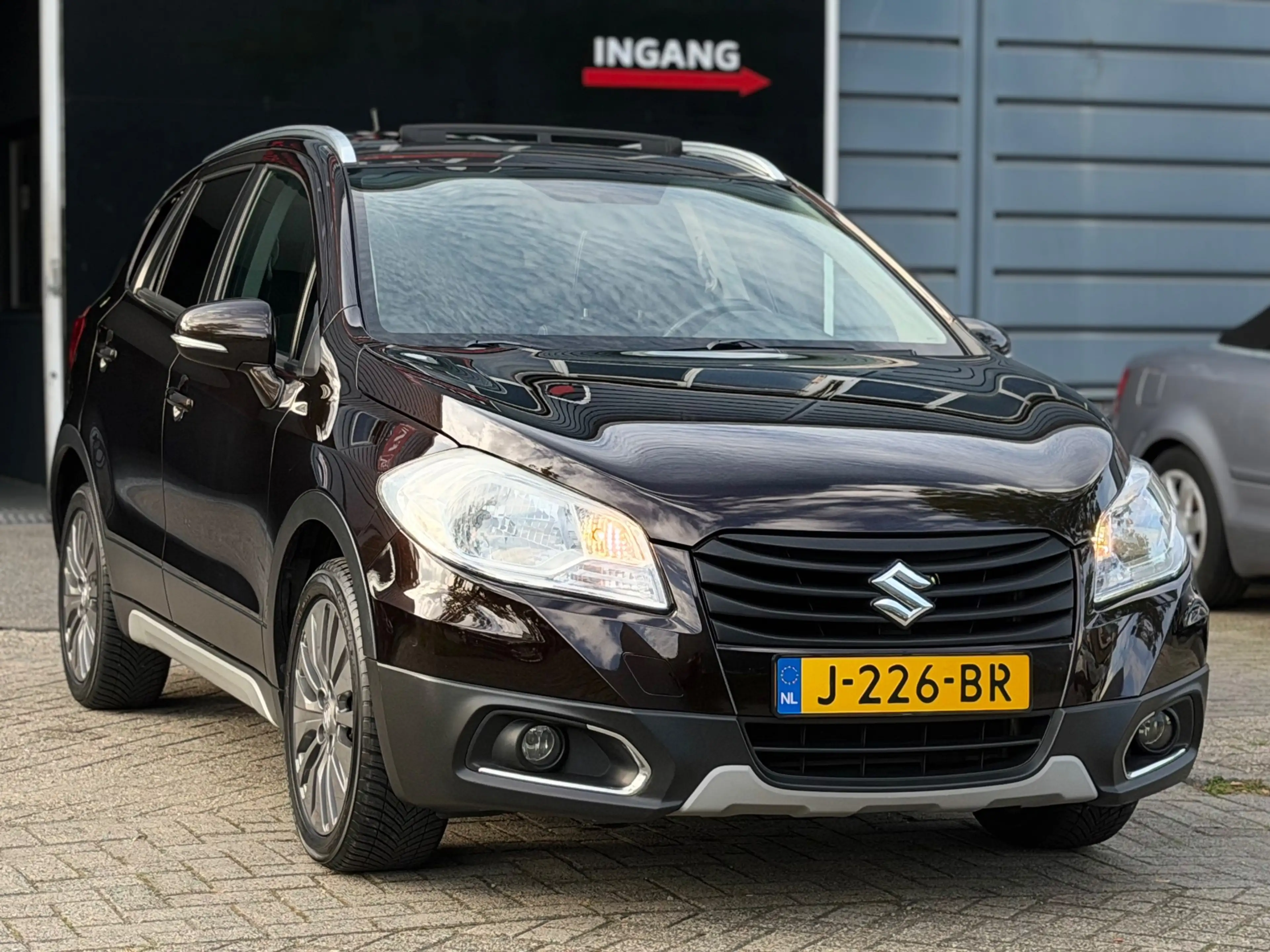 Suzuki SX4 S-Cross 1.6 Exclusive AUTOMAAT KEYLESS ENTRY-GO/PANO/PDC/C — photo 3