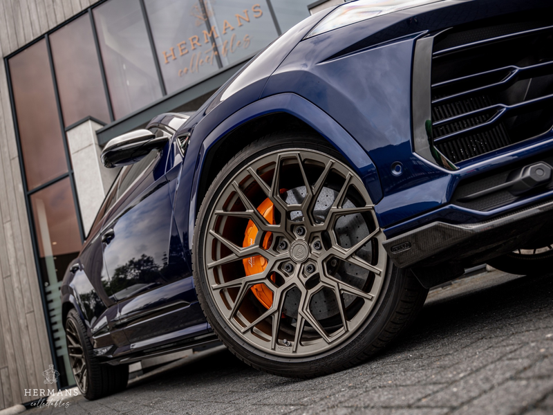 Lamborghini Urus 4.0 V8 / NOVITEC / B&O 3D / Carbon / Pano / FULL — photo 2