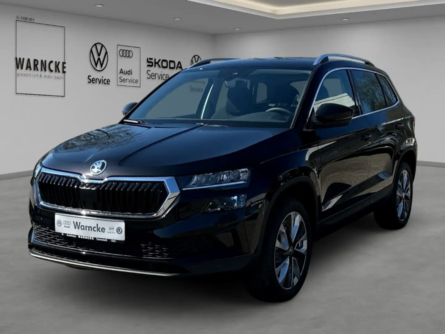 Skoda Karoq 1.5 TSI Selection DSG LED ACC LM PDC SHZ Keyless Schwarz - 1