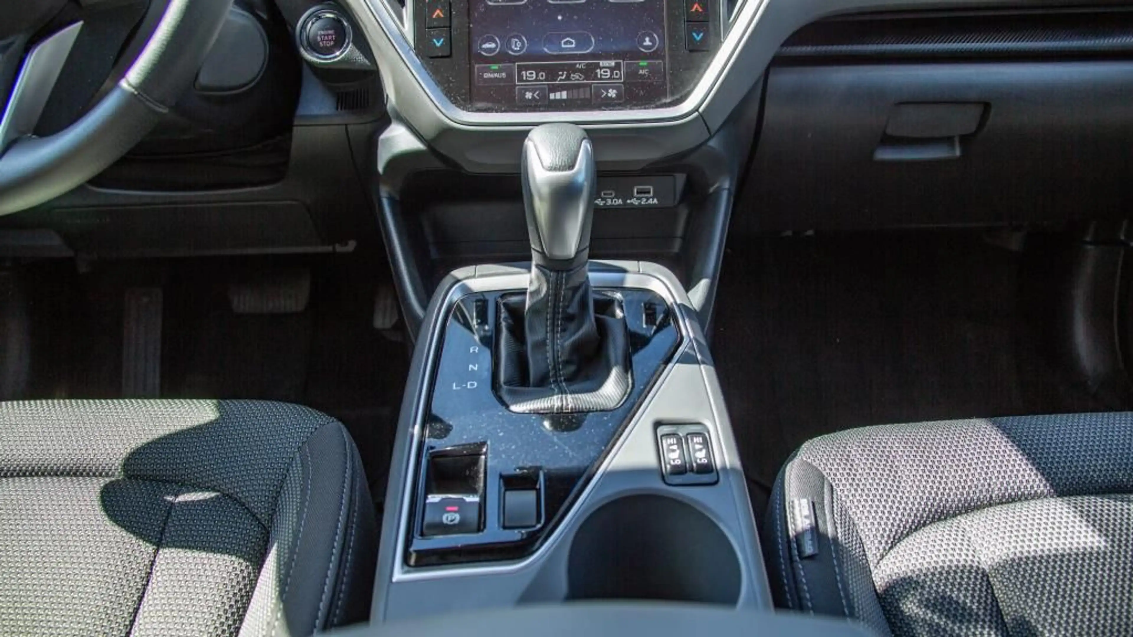 Subaru Crosstrek 2,0ie e-Boxer RFK/LED/SHZ/KLIMA — photo 14