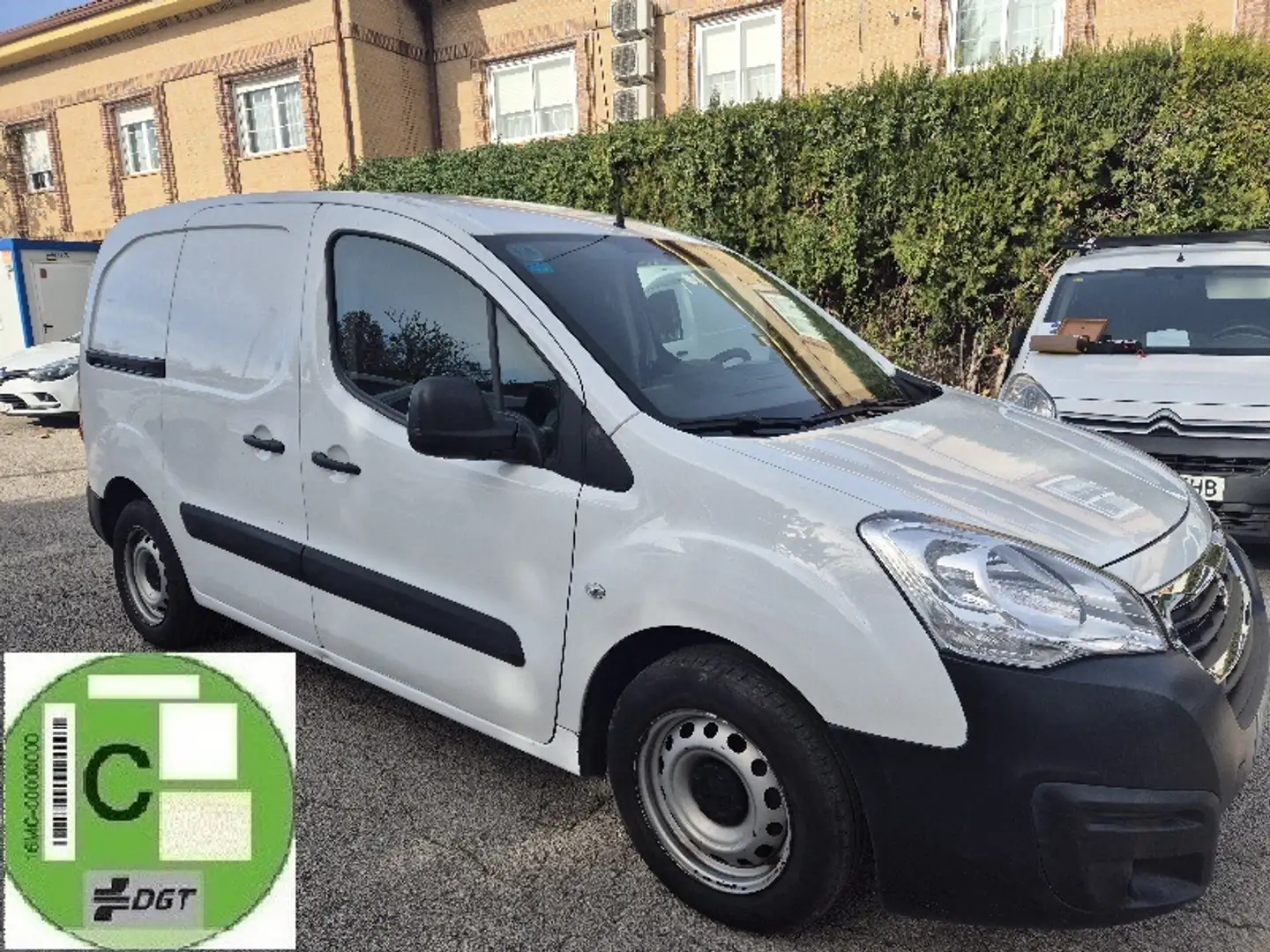 Peugeot Partner Furgón 1.6BlueHDI ConfortPack L1 100 Blanco - 2