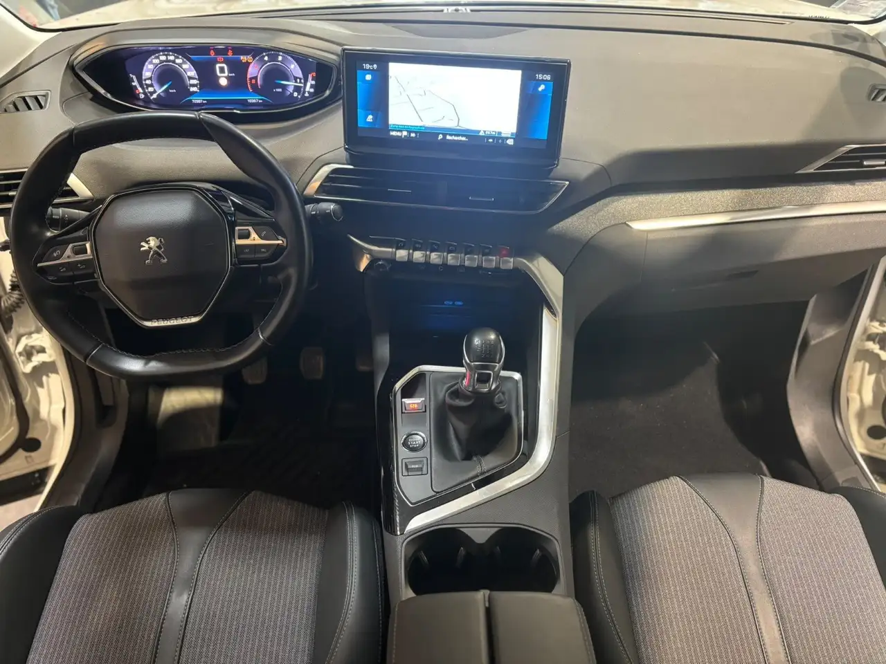Peugeot 3008 3008 — photo 11