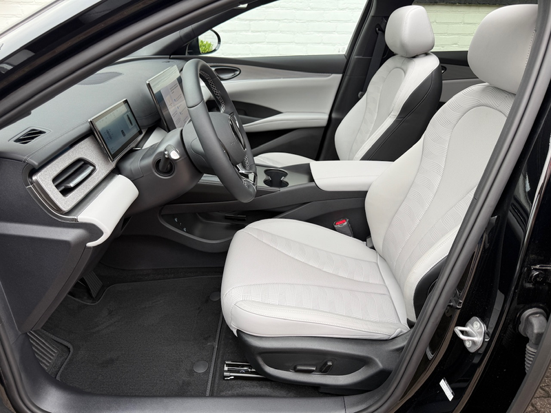 BYD Seal 6 Touring 1.5 DM-i 212PK PHEV Comfort/ Panoramadak/ — photo 16
