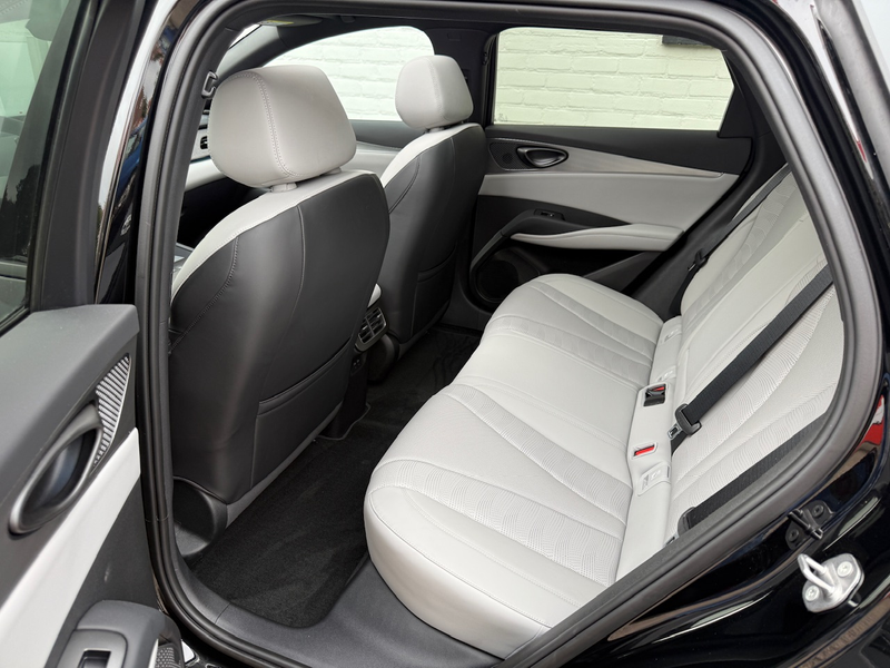 BYD Seal 6 Touring 1.5 DM-i 212PK PHEV Comfort/ Panoramadak/ — photo 13