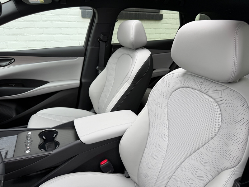 BYD Seal 6 Touring 1.5 DM-i 212PK PHEV Comfort/ Panoramadak/ — photo 34