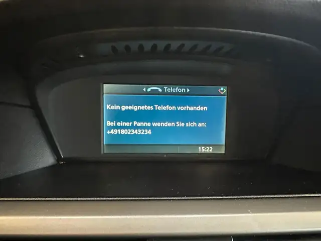 BMW 5 Series view 12