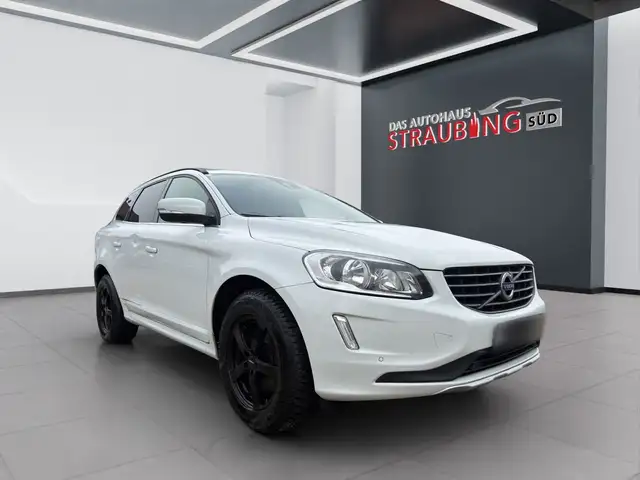 Volvo XC60 Momentum AWD NAVI*PDC*6-GANG*EURO5