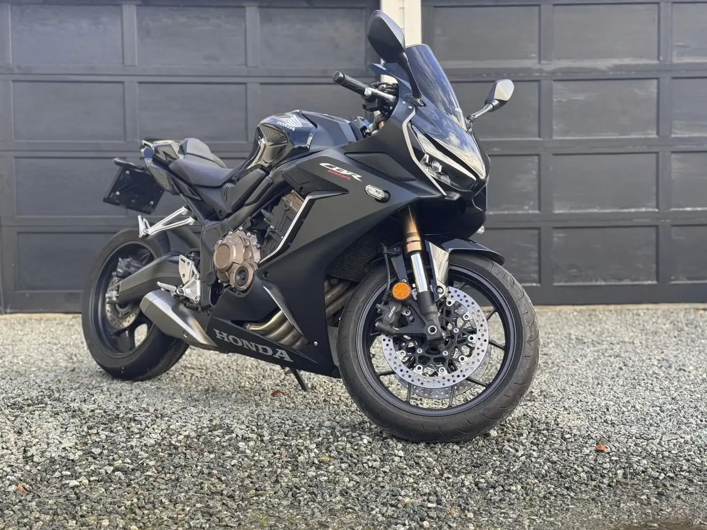 Honda CBR 650 R Negro - 1