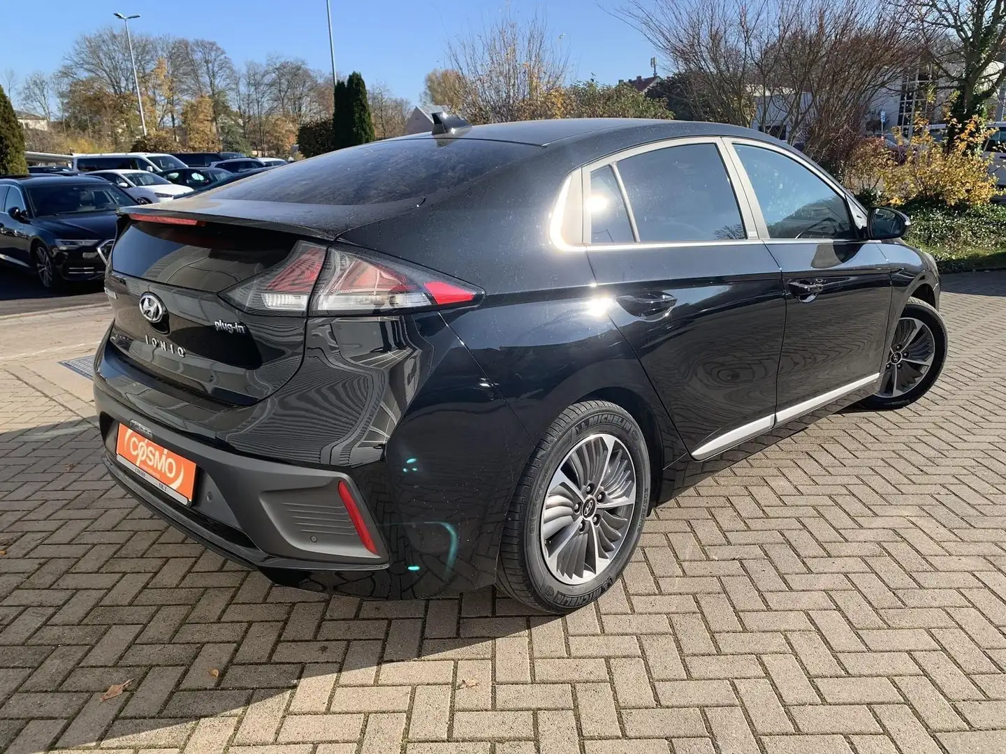 Hyundai IONIQ Ioniq Style Plug-In Hybrid Pano+Infinity+Navi Schwarz - 2