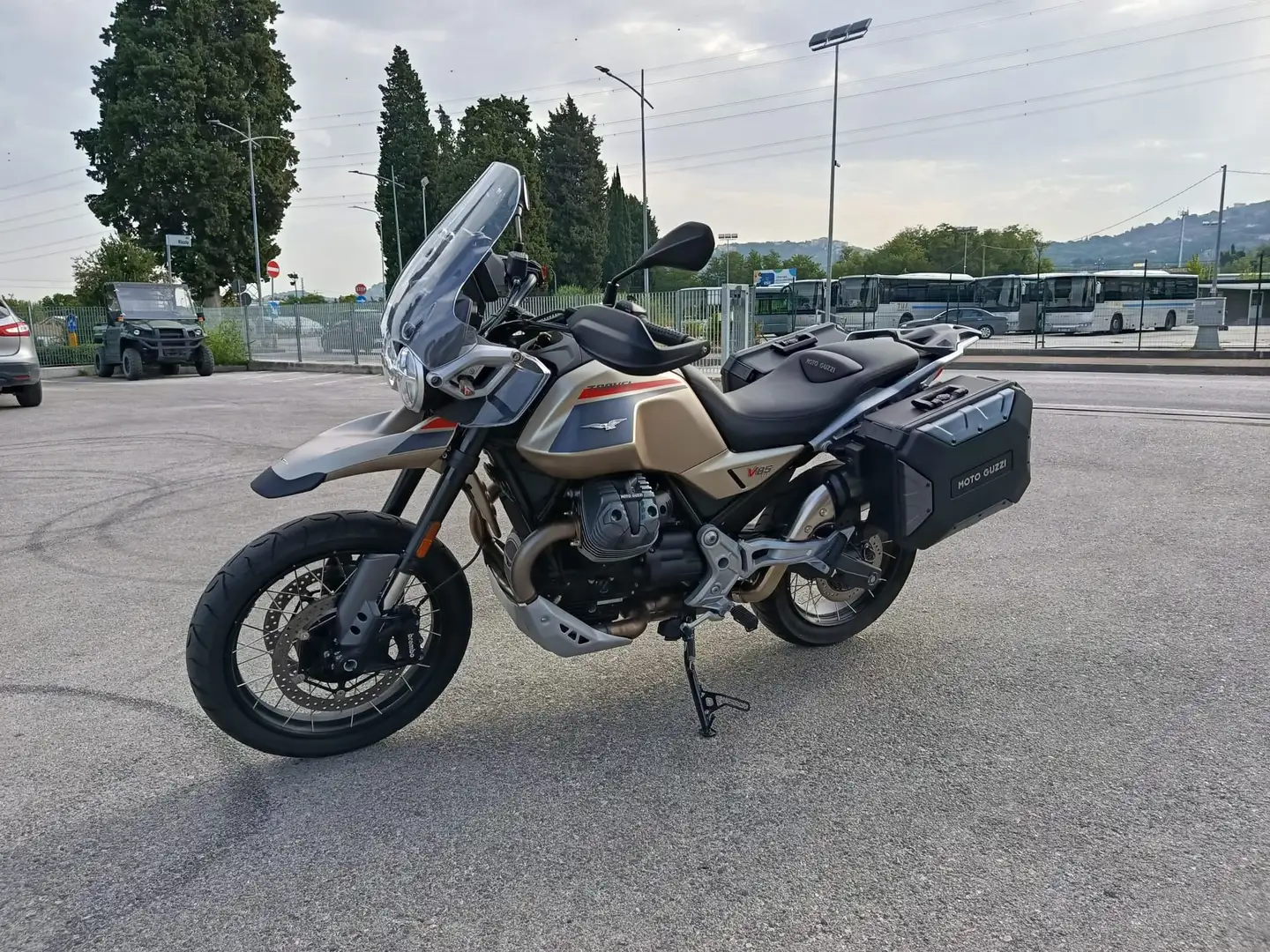 Moto Guzzi V 85 TRAVEL | FL76209 - 2