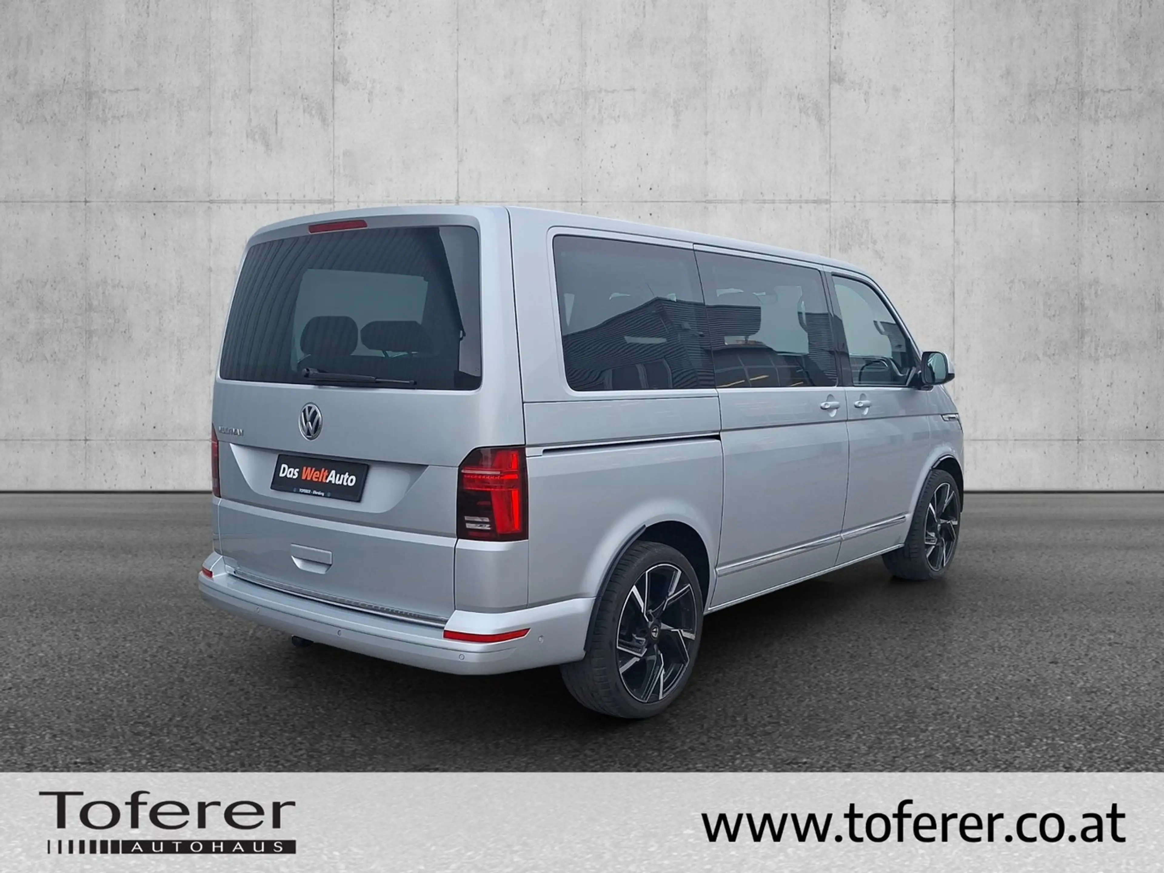 Volkswagen T6.1 Multivan VW T6.1 Multivan Highline TDI — photo 5