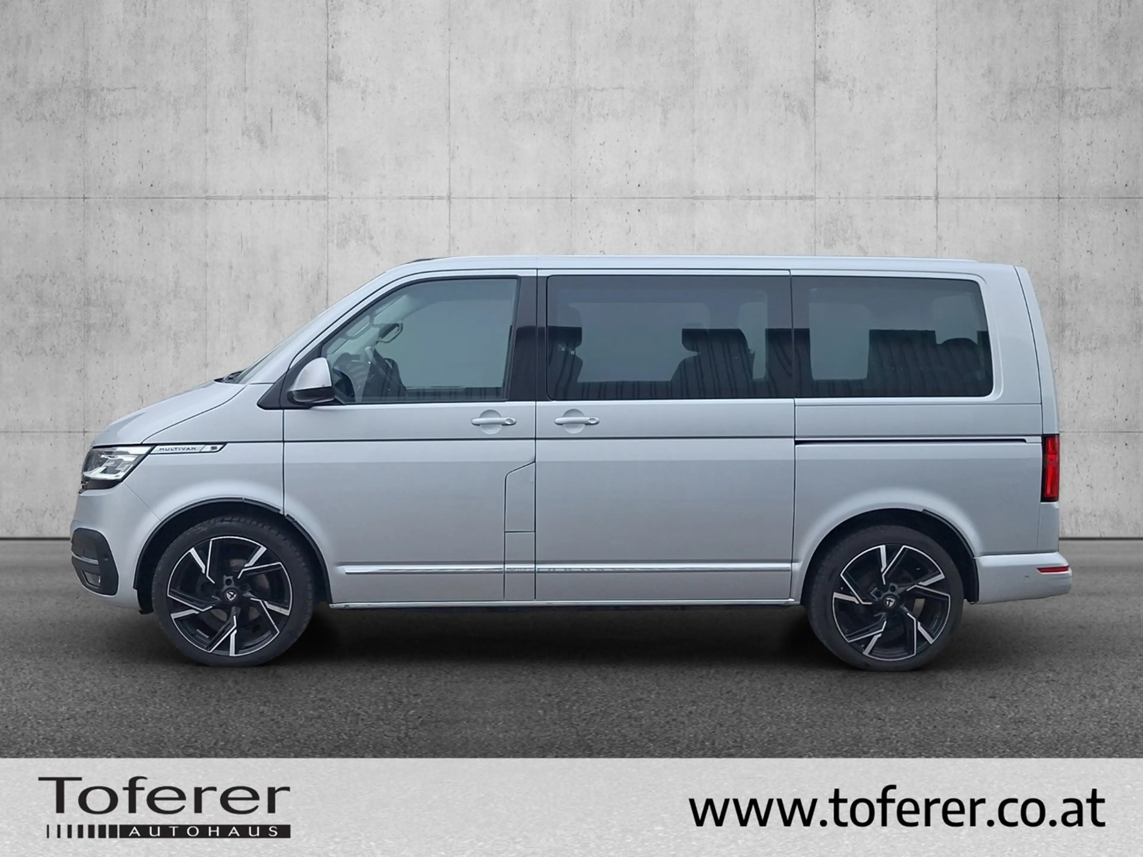 Volkswagen T6.1 Multivan VW T6.1 Multivan Highline TDI — photo 3