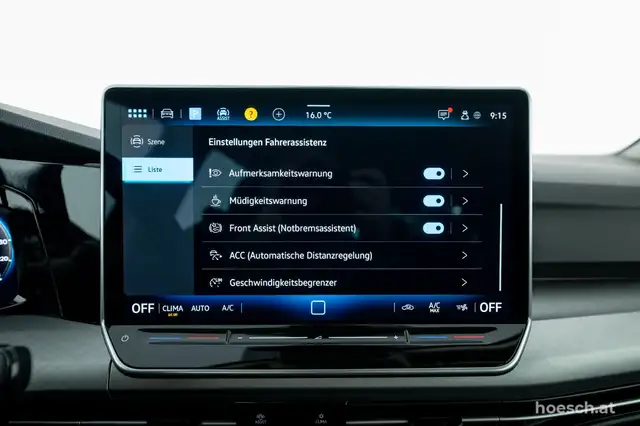 Volkswagen Golf view 13