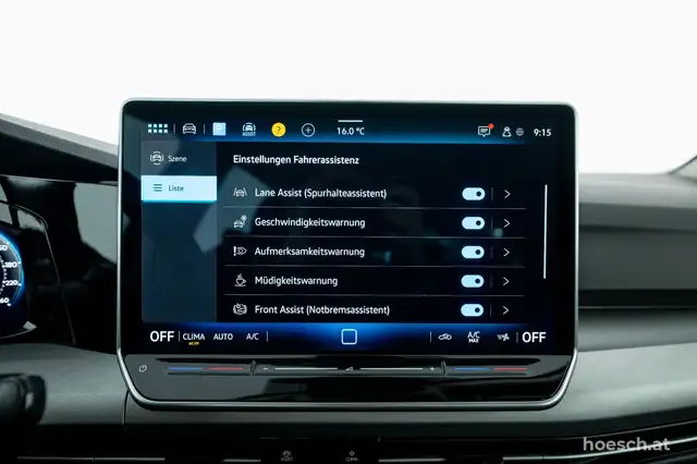 Volkswagen Golf view 12