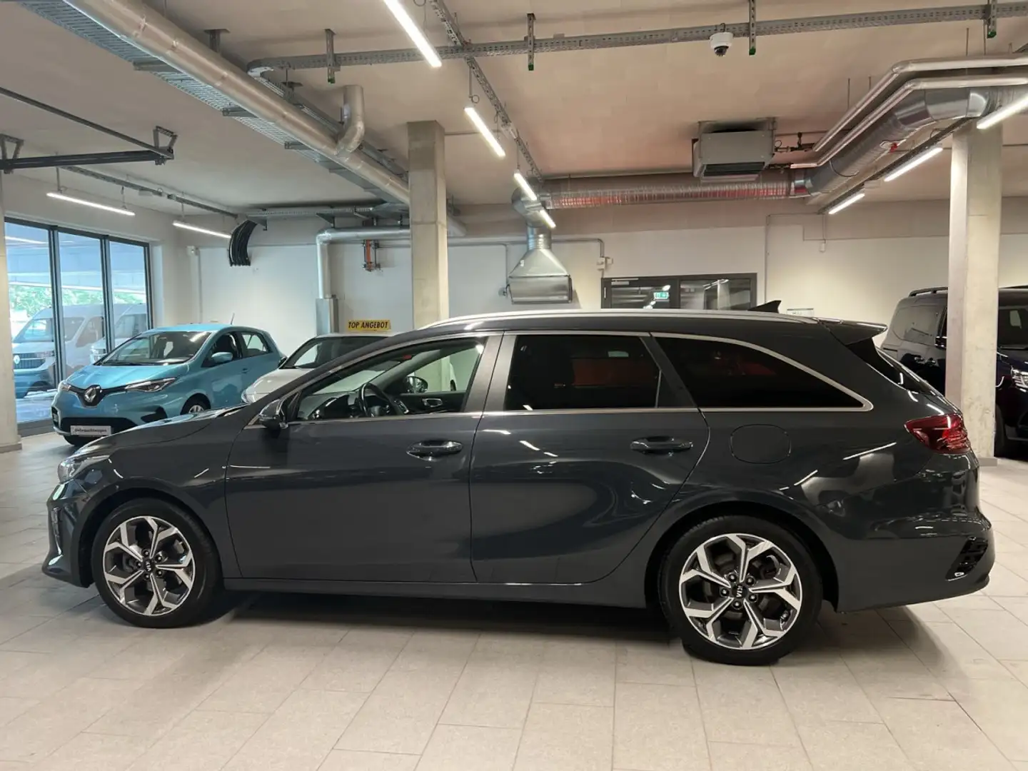 Kia Ceed / cee'd Sportswagon Platinum Edition Klima Navi Leder Schwarz - 2