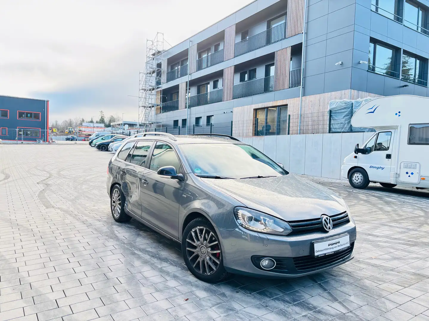 Volkswagen Golf Variant Match Plus • 4Motion • Xenon • AHK• Kl Grijs - 2