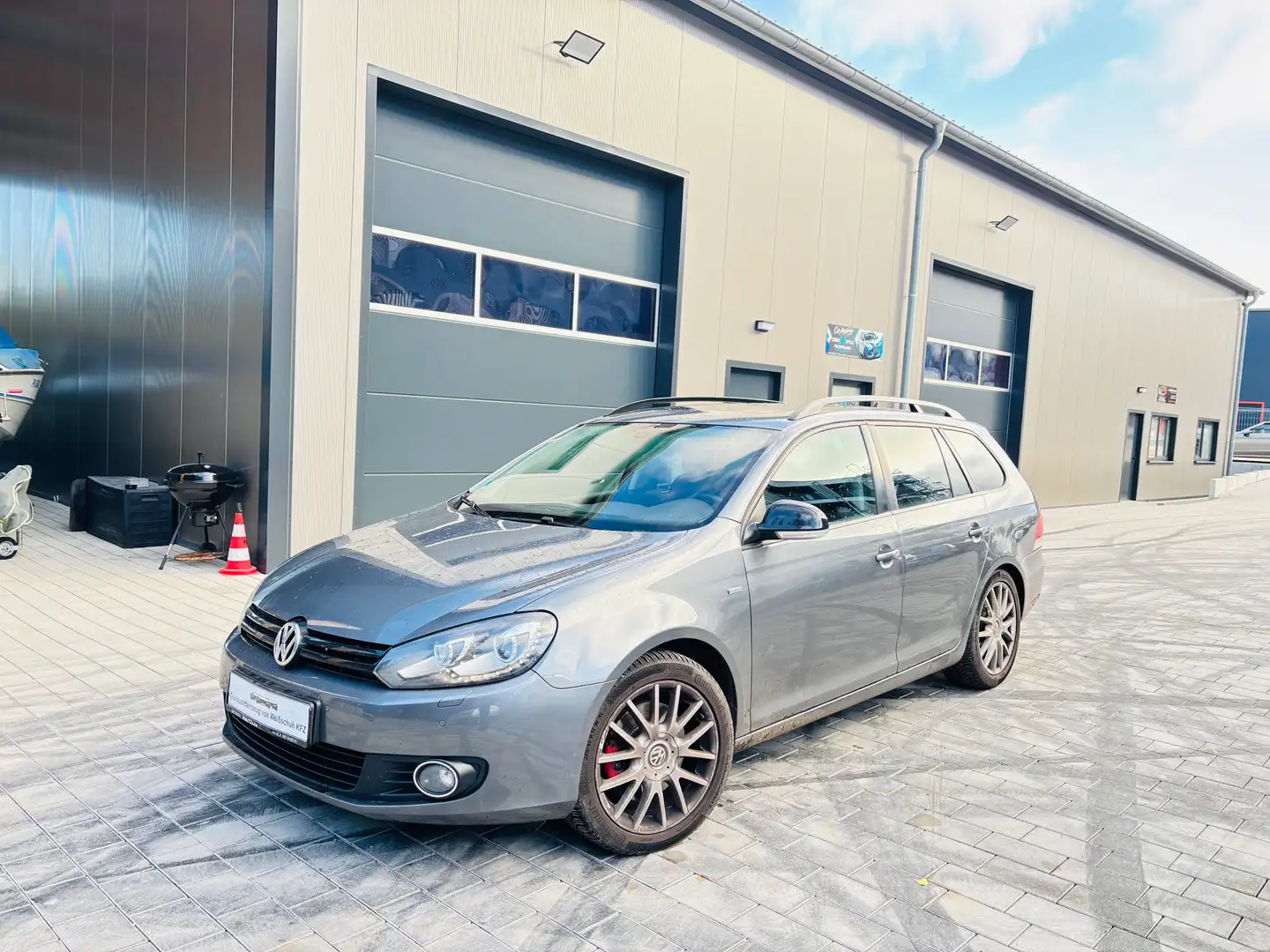 Volkswagen Golf Variant Match Plus • 4Motion • Xenon • AHK• Kl Grijs - 1