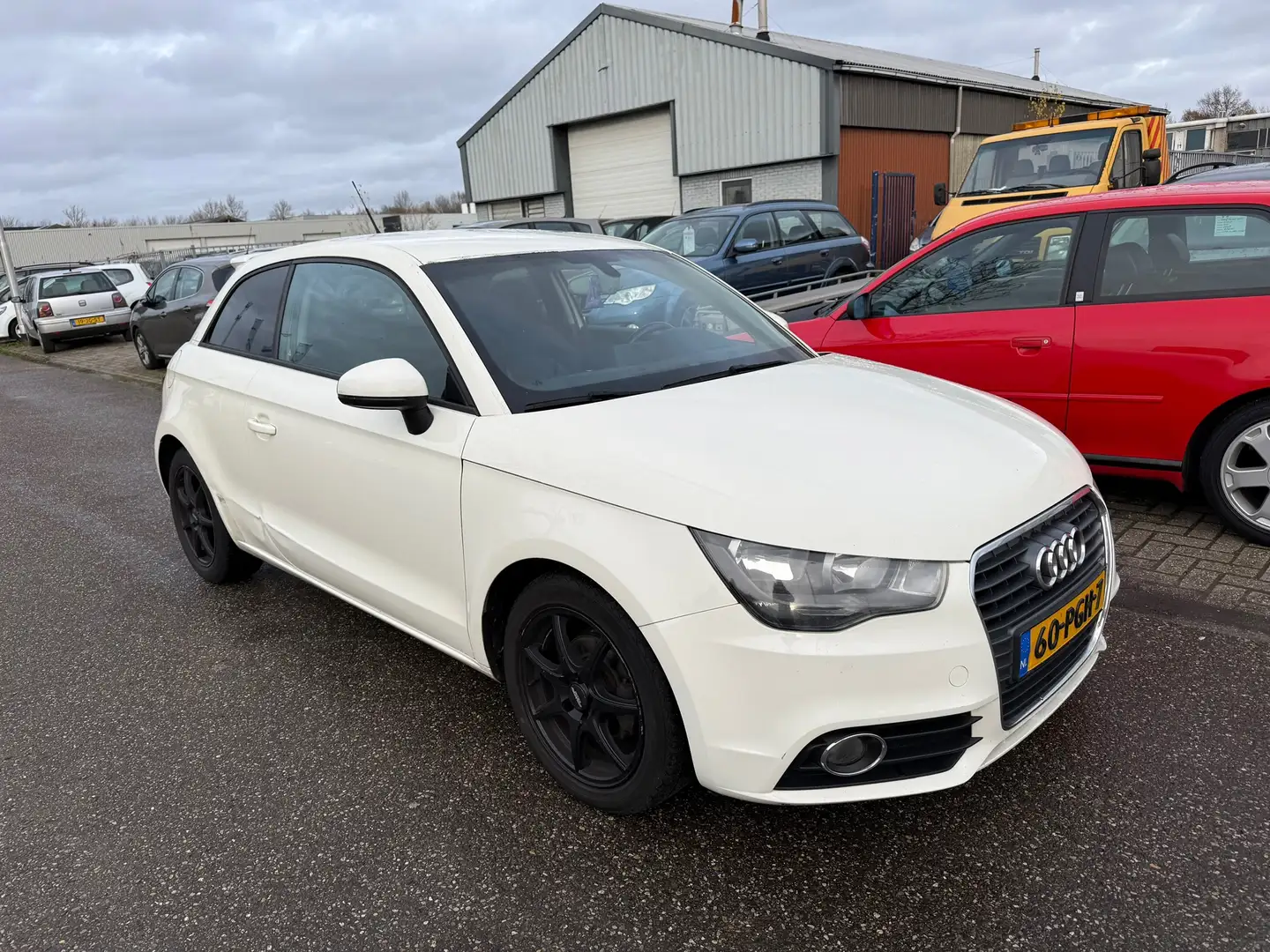 Audi A1 1.2 TFSI Ambition Pro Line Business 3-deurs Airco Wit - 2