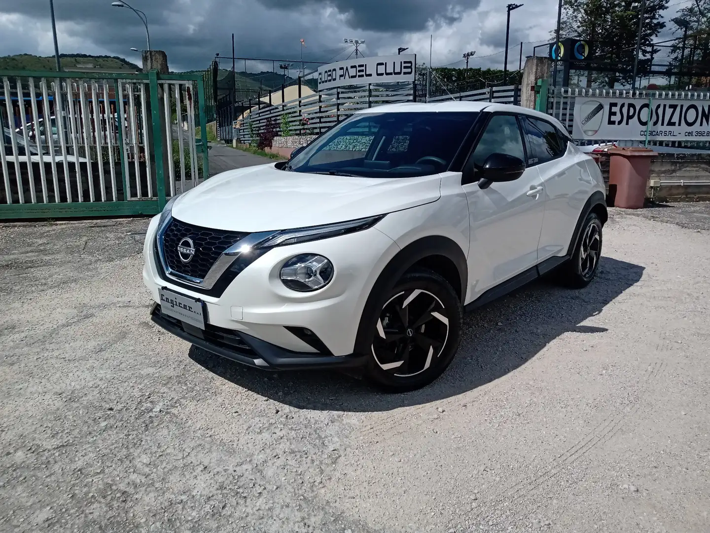 Nissan Juke 1.0 dig-t Acenta 114cv*LOOK PACK*PREZZO VERO* Bianco - 1