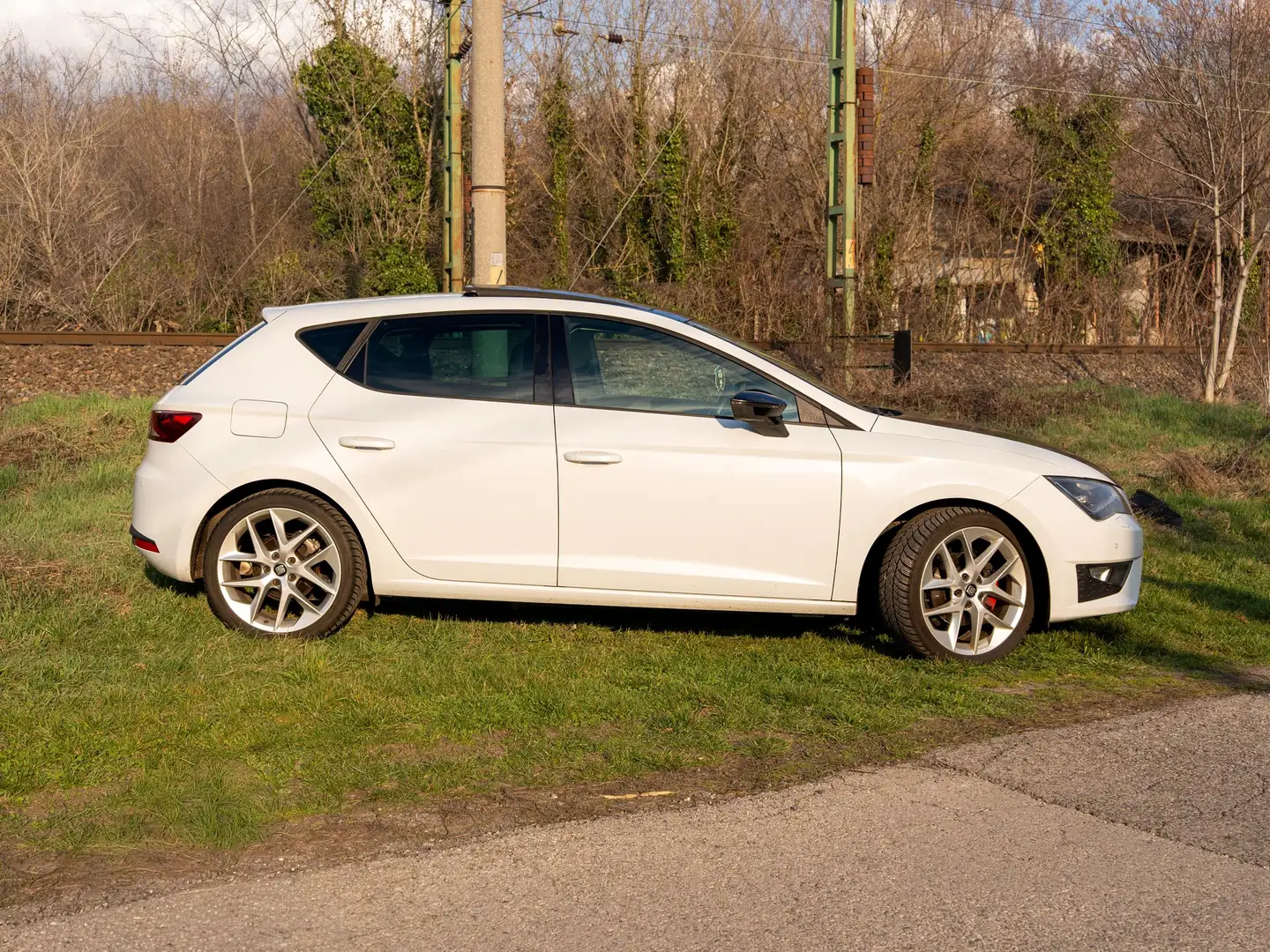 SEAT Leon Seat Leon FR 1.4 TSI | Panorama | LED | 18 Zoll | Steuerkette neu Weiß - 2
