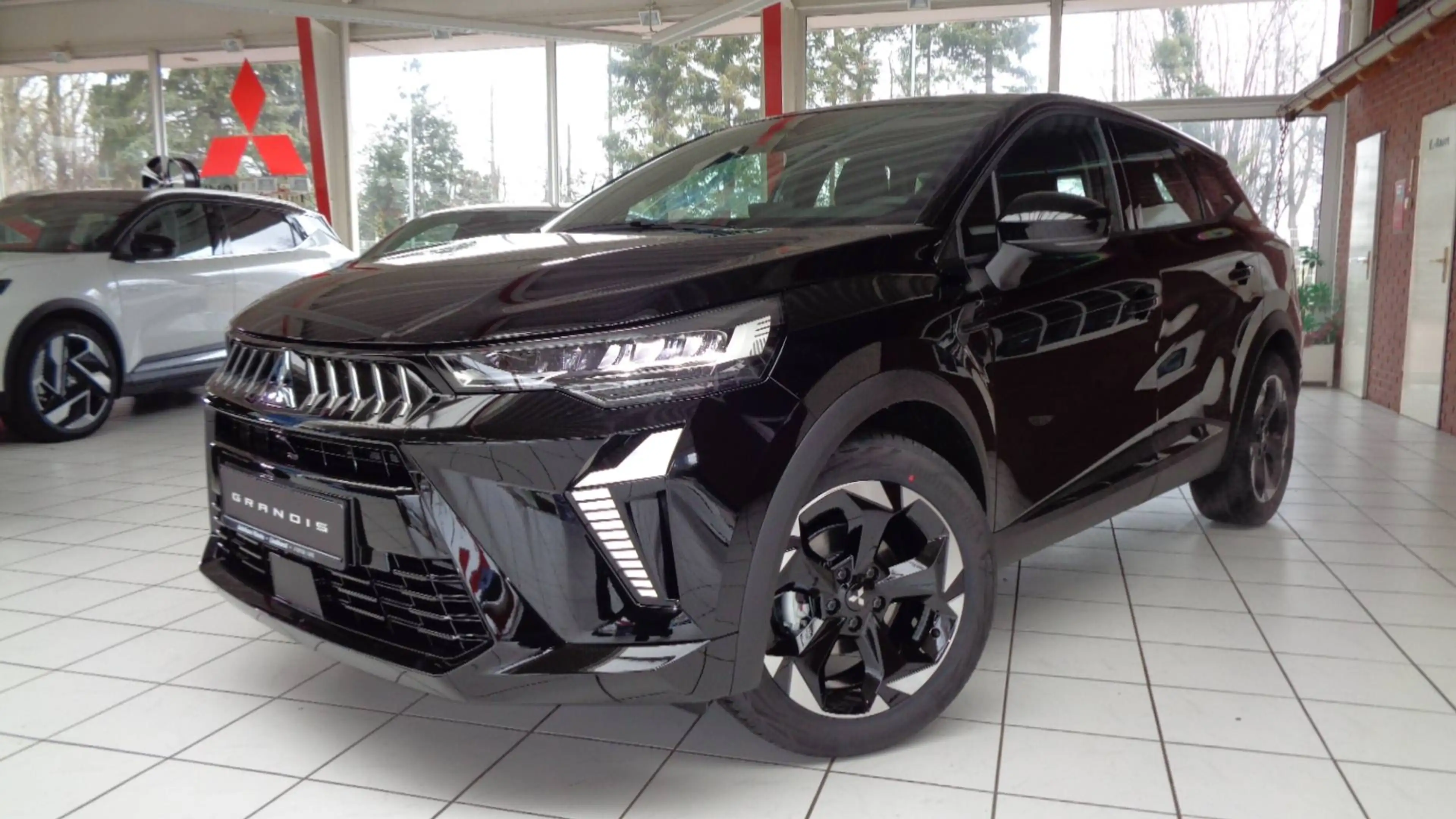 Mitsubishi Grandis Grandis 1.3 T Diamant Plus Automatik — photo 2