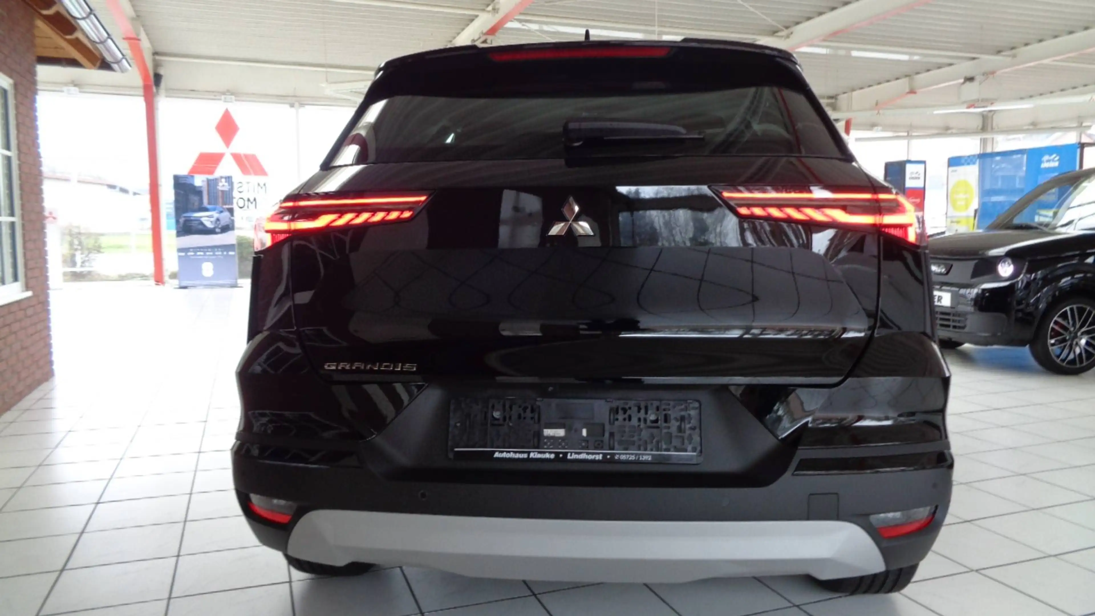 Mitsubishi Grandis Grandis 1.3 T Diamant Plus Automatik — photo 4