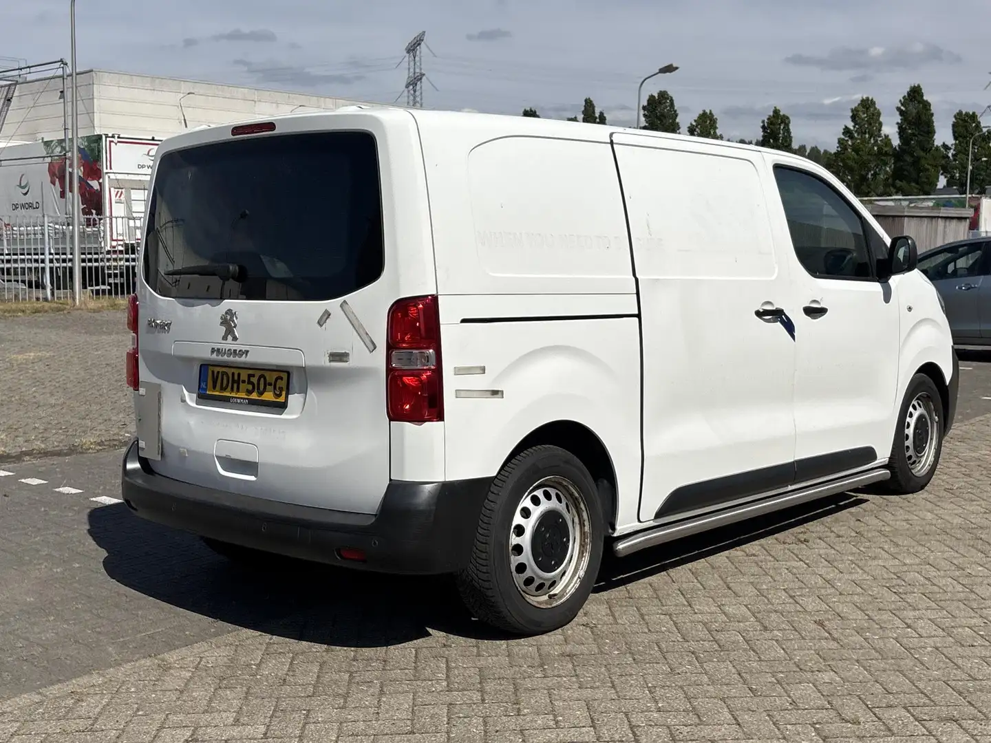 Peugeot Expert 1.5 BlueHDI 120 Standard Premium | € 6.450,- NETTO Wit - 2