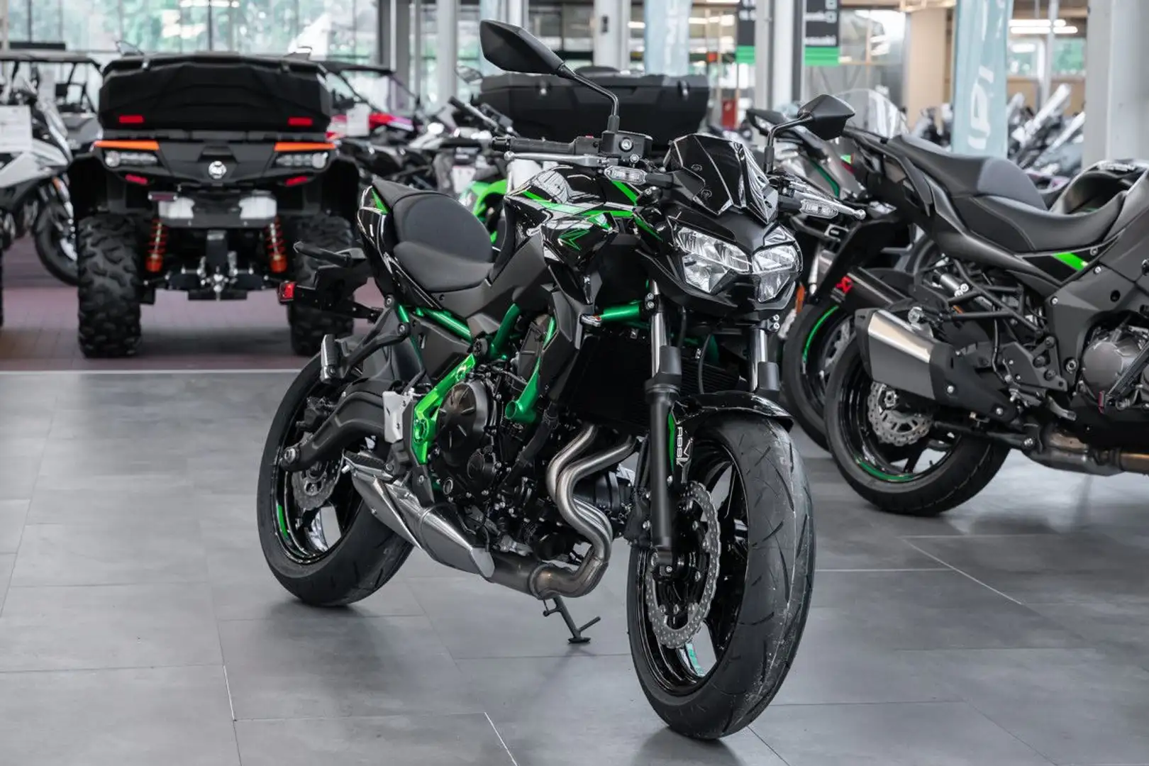 Kawasaki Z 650 ABS, WERKSGARANTIE bis 03/2029 Verde - 2