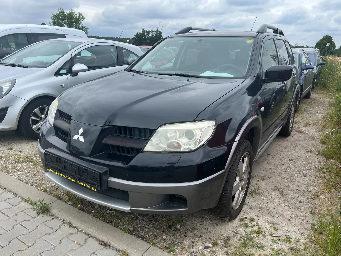 Mitsubishi Outlander 2.4 Sport Noir - 1