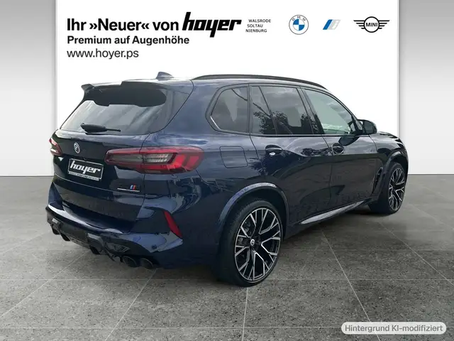 BMW X5 M view 2