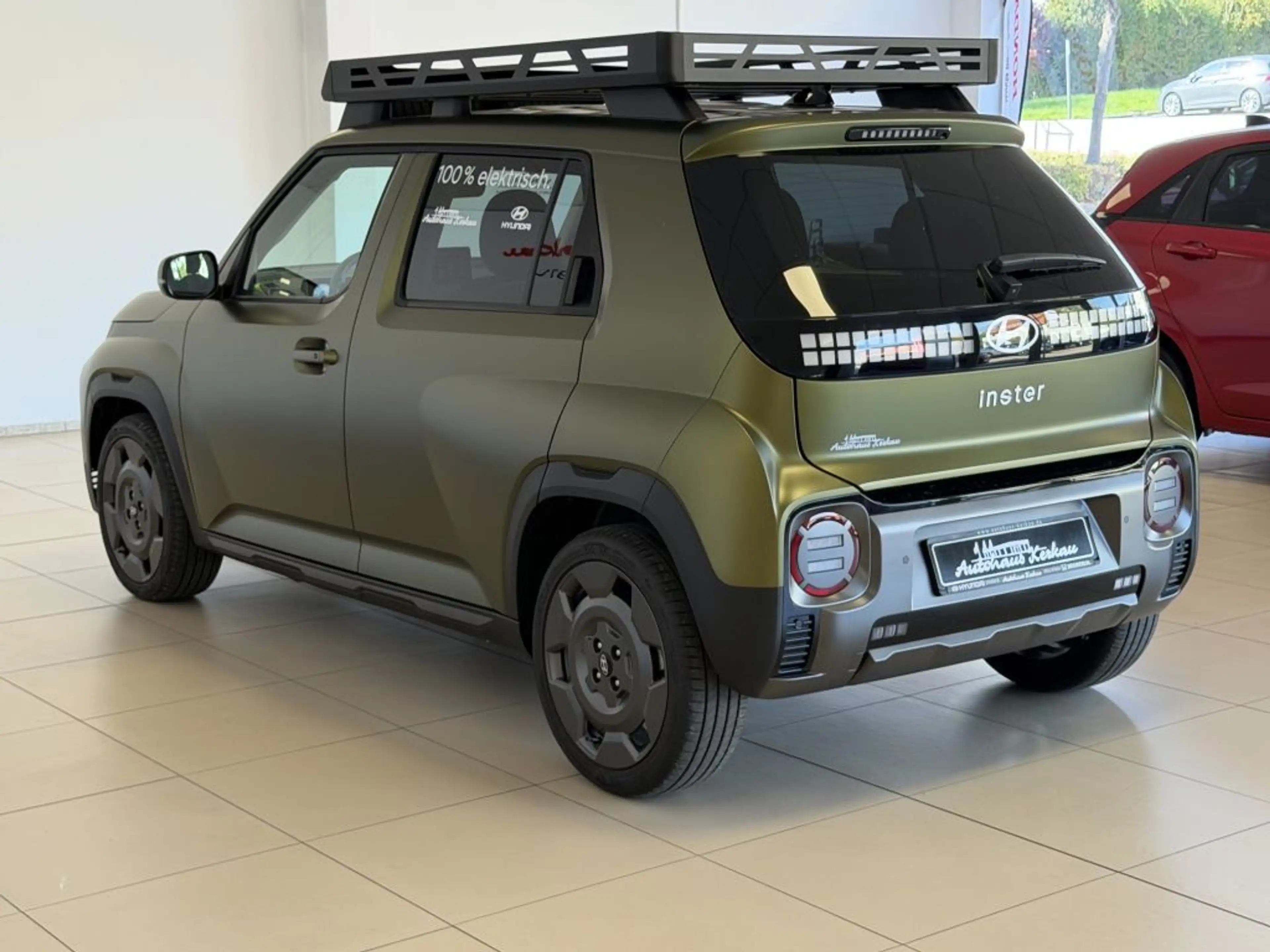 Hyundai Inster 49kWh Cross + Dachträger + — photo 12
