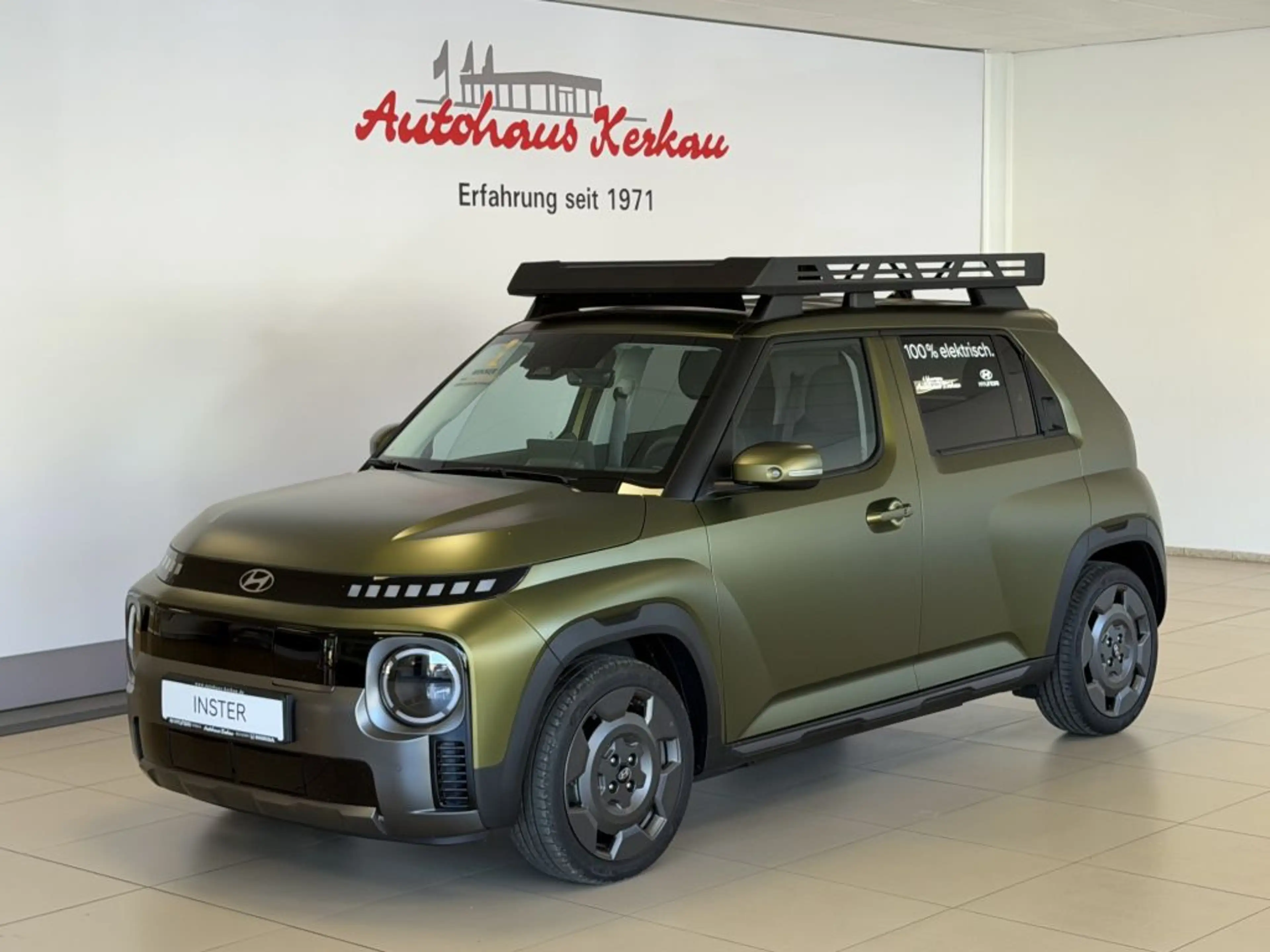 Hyundai Inster 49kWh Cross + Dachträger +
